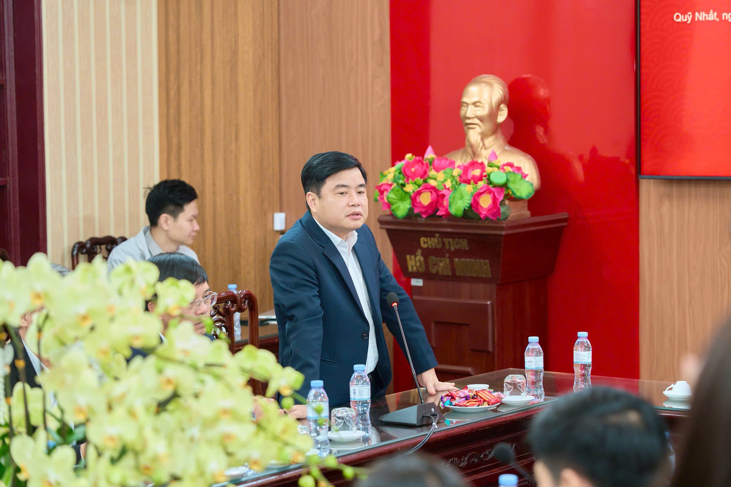 anh tin bai